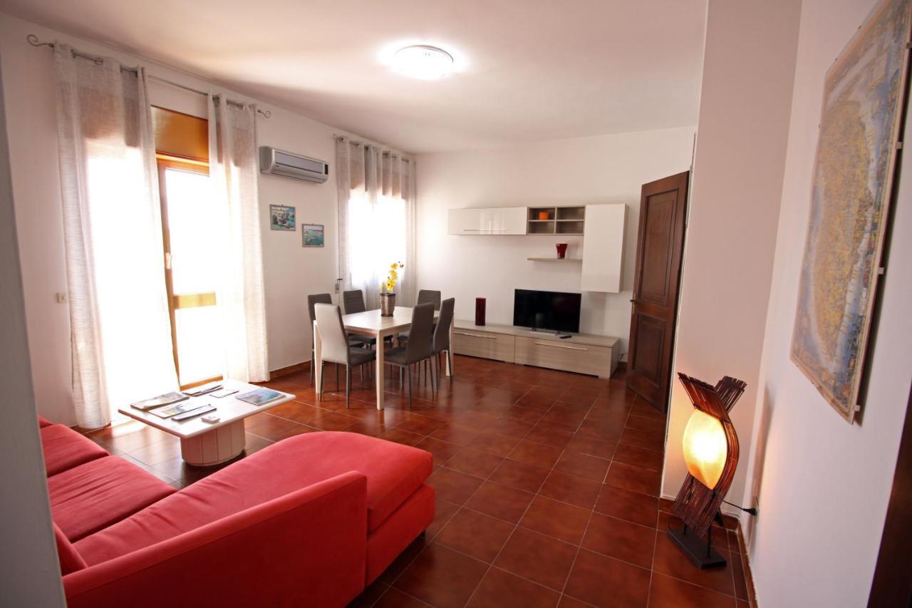 Casa Vacanza Valle Della Cupa Novoli Bagian luar foto